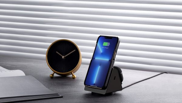 The Best Multi-Device Wireless Charger for iPhone You Can Have